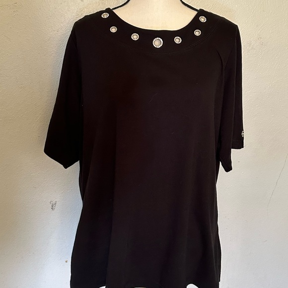 Quacker Factory size 1X top black stretch - Picture 4 of 9